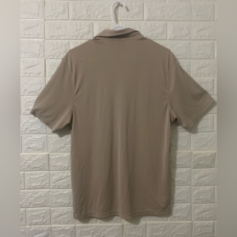 Men’s polo - Picture 3 of 3
